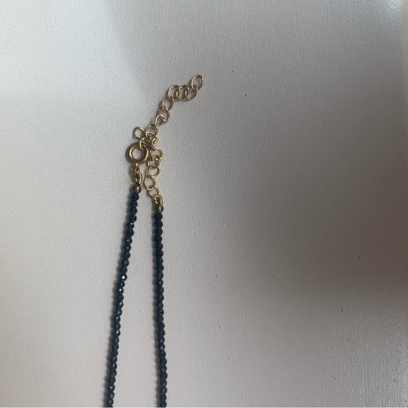 Black Crystal Bead Necklace With Pendant - Picture 6 of 7